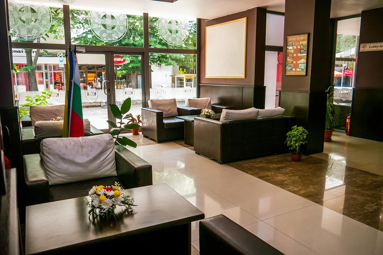 Hotel Kabile Yambol エクステリア 写真